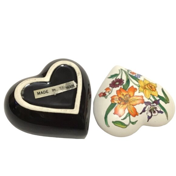 Heart Trinket Box Opening Night by Potpourri Press 3" x 2.75" Porcelain Lidded - Picture 3 of 6